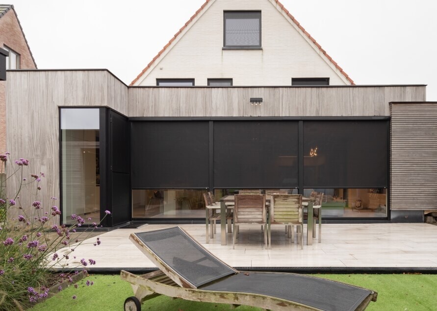 Store screen protection solaire, discrète et moderne